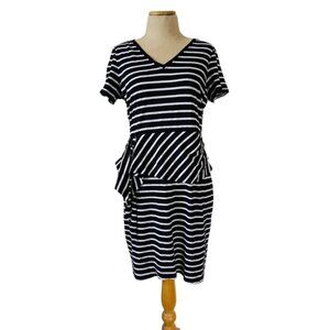 Tommy Bahama Small Striped Black & White V-Neck Short Sleeve Dress